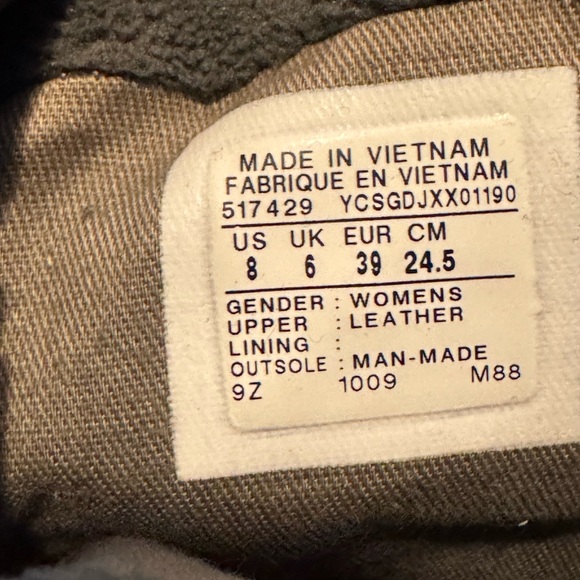 Converse Chuck Taylor All Star Andover Hi Boots - Picture 6 of 16